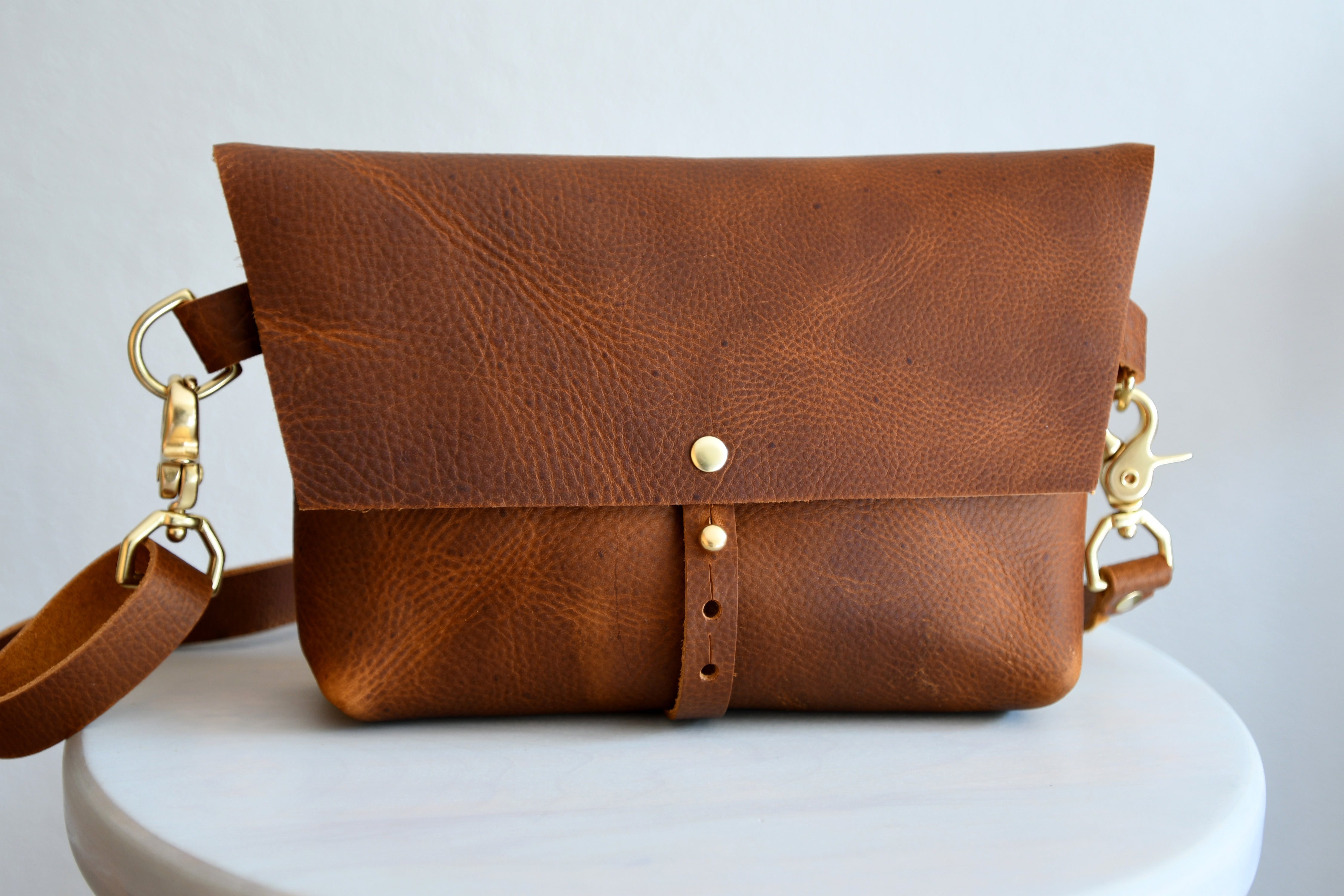 Extra Large Bogotá Hip Bag - Rustic Red