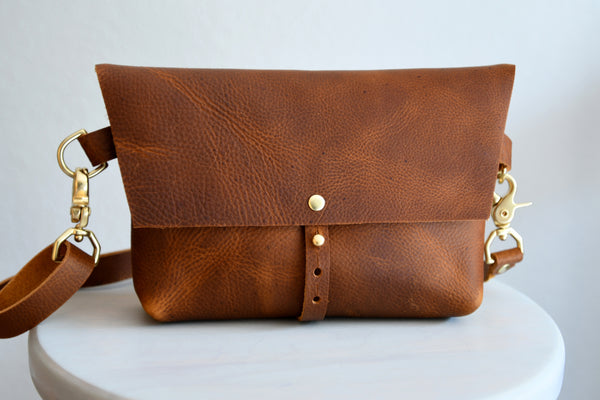 Extra Large Bogotá Hip Bag - Rustic Red