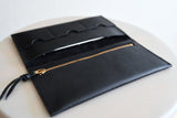 The Leather Phone Wallet in Deep Black Kodiak Leather