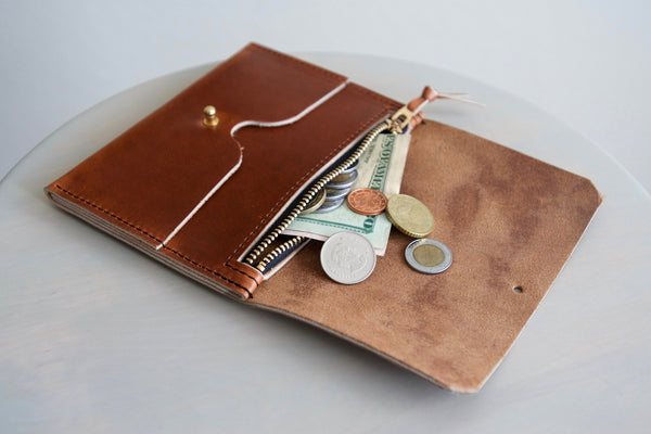 The Falkirk - aged whiskey horween