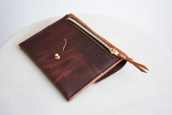 The Falkirk - rustic red kodiak