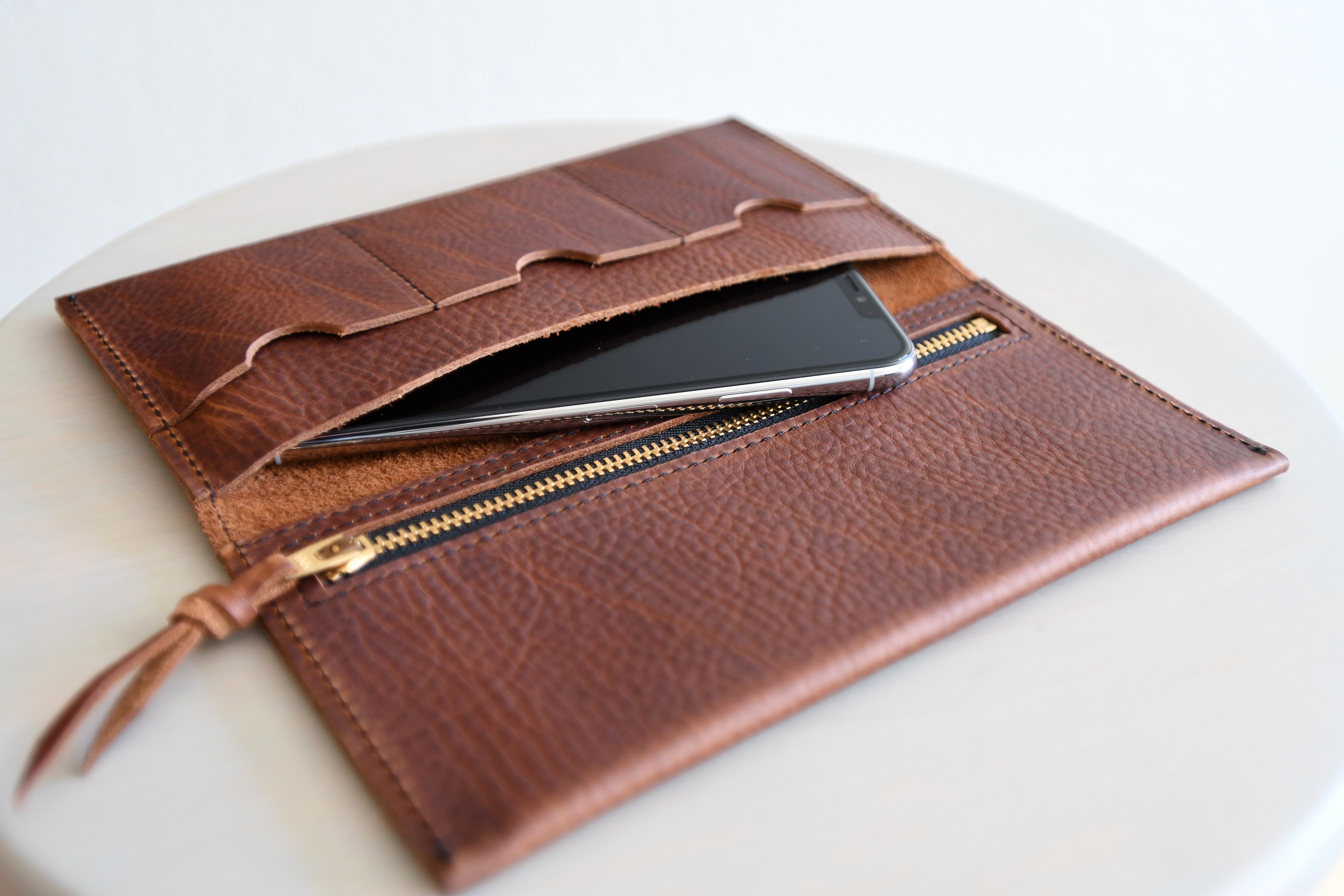 The Leather Phone Wallet in Deep Black Kodiak Leather
