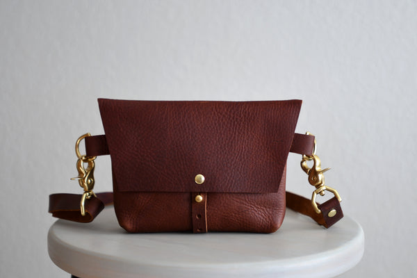 The Bogotá Hip Bag - Rustic Red