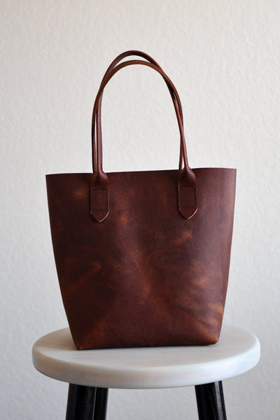 Leather Market Tote Bag in Deep Black Kodiak Leather