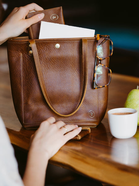 Leather Market Tote Bag in Wild Honey Kodiak Leather