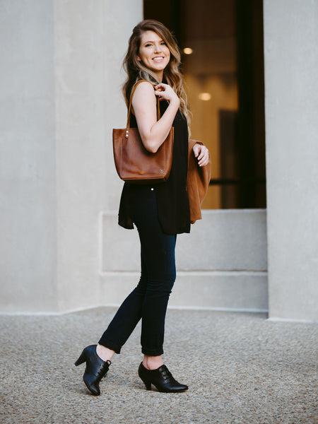 Leather Market Tote Bag in Wild Honey Kodiak Leather
